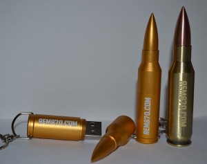 Flash memory and lighters with Rem870.com logo Flash memory and lighters with Rem870.com logo