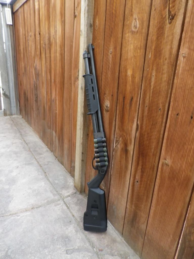 Remington 870 with Magpul Stock/forend and Mesa Tactical Sidesaddle Remington 870 with Magpul Stock/forend and Mesa Tactical Sidesaddle