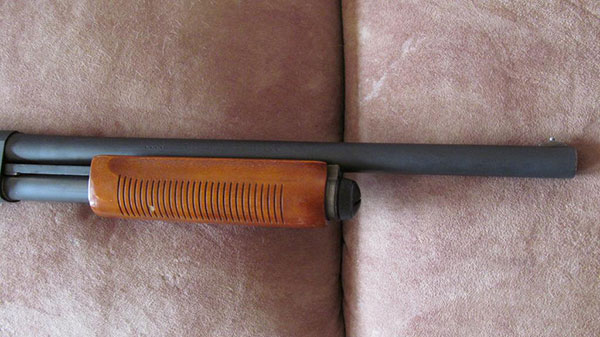 Remington 870 Forend Before Restoration Remington 870 Forend Before Restoration
