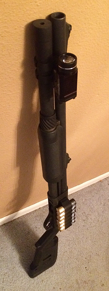 Remington 870 with Streamlight TLR-1 HL Flashlight