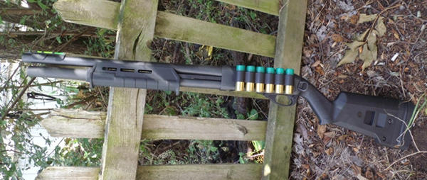 Remington 870 with Magpul Stock and Forend