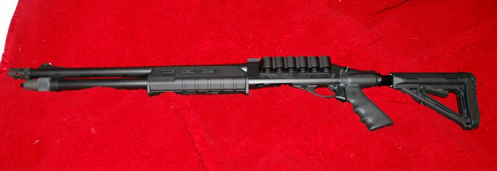 Remington 870 with Mesa Tactical Stock, Magpul forend and Inforce Flashlight