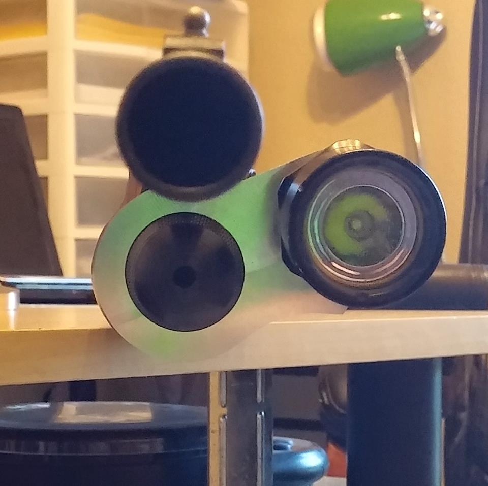 cdm_gear20gauge_flashlight_holder.jpg