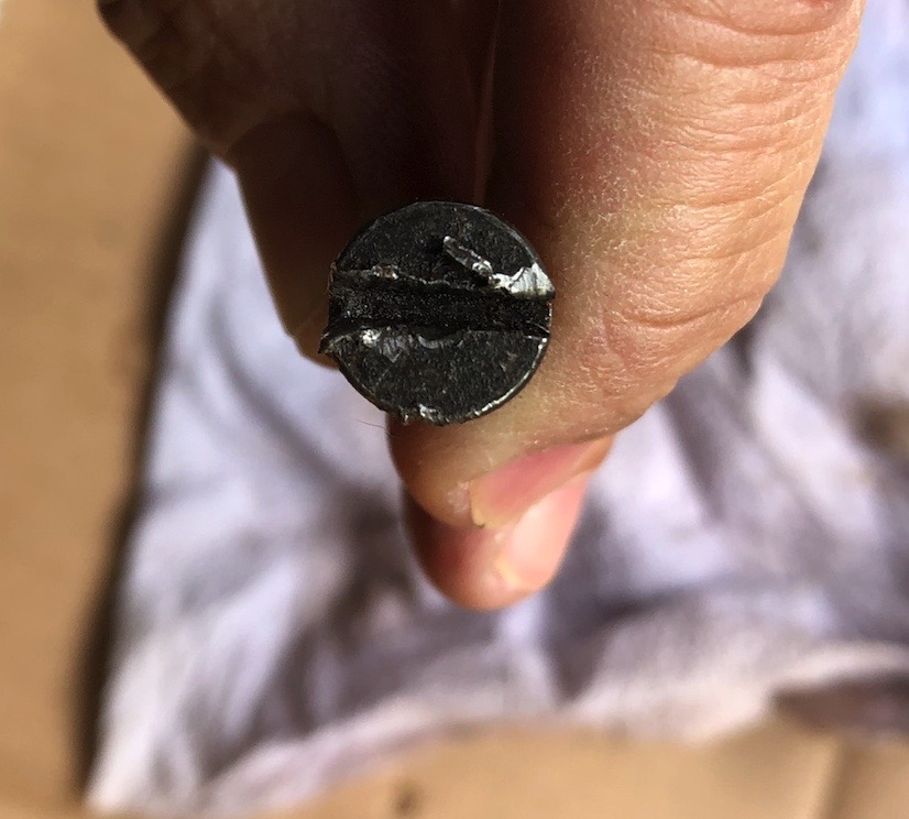 Screw Head.jpg