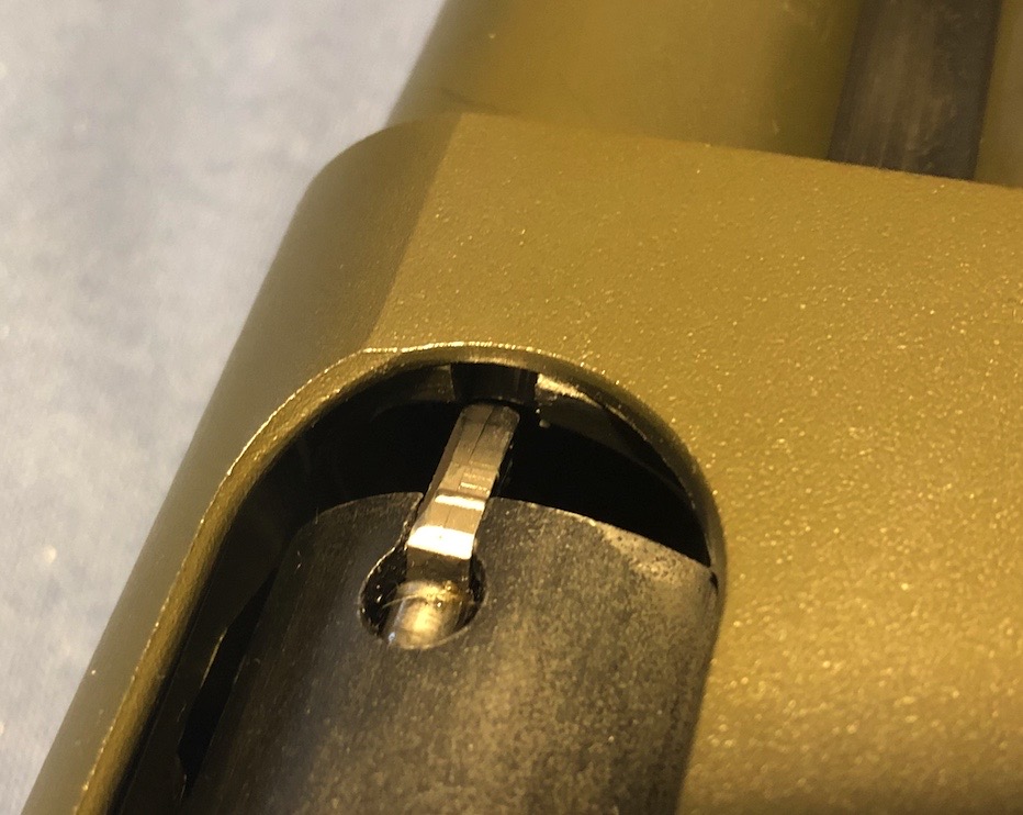 870 Bolt-Extractor CU.jpg