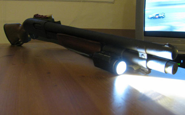 Remington 870 with Streamlight TLR-1, Indoors