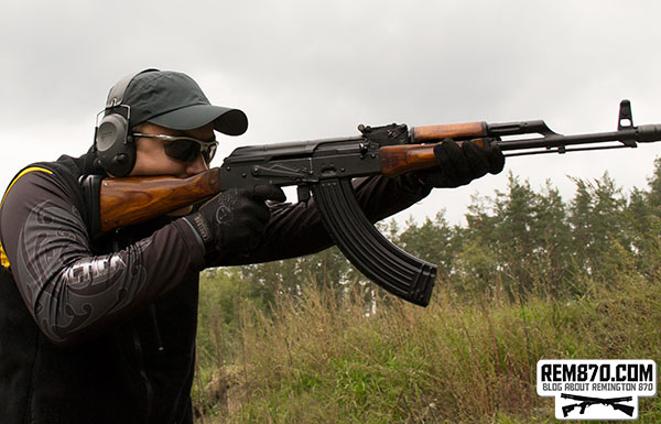 Testing AK-47 with Magpul MOE Grip