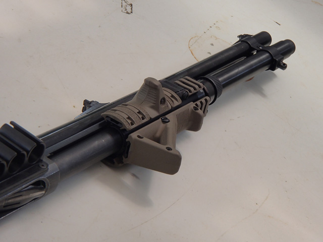 Remington 870 with Magpul Stock and ERGO GRIP 3-Rail Shotgun Forend